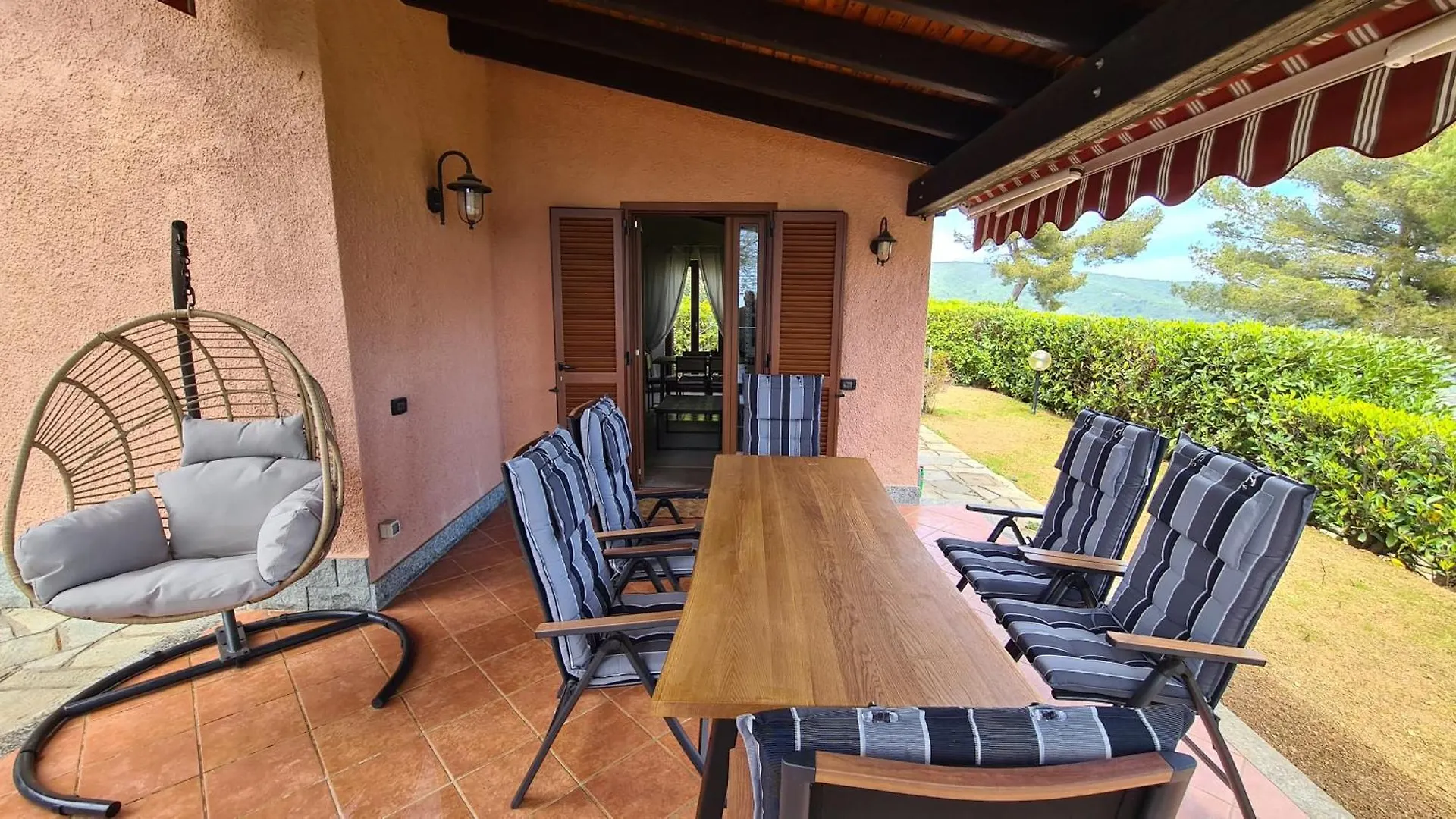Semesterbostad Casa Merea 16 Costa d'Oneglia